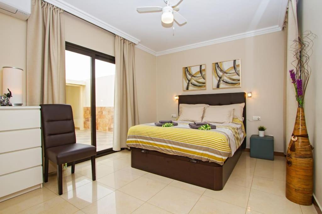 Riviera Park 2B, Central 2 Bed Puerto del Carmen  Exteriér fotografie